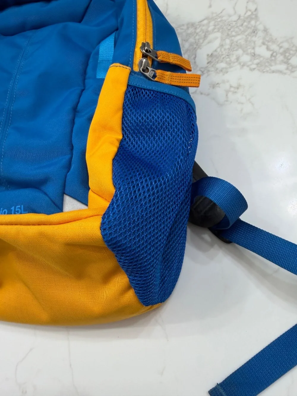 Patagonia Kids Refugio 15L Gym Backback Outdoor Hiking Trail Bag Blue Orange